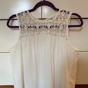 Gap - White lace and chiffon tank top- Size M- Gently Worn